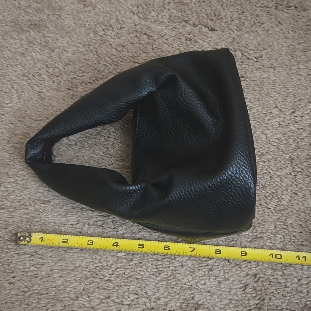 Black Faux Pebbled Leather Slouchy Hobo Bag Stylish Rare Mini Tote + Strap New - Picture 7 of 9